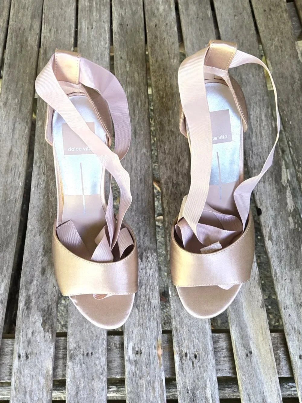 New DOLCE VITA Harvyy Pink Satin Ribbon Tie Heels Sandals Shoes 6.5